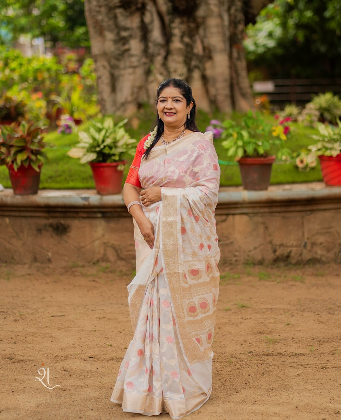 Malar — photograph 1