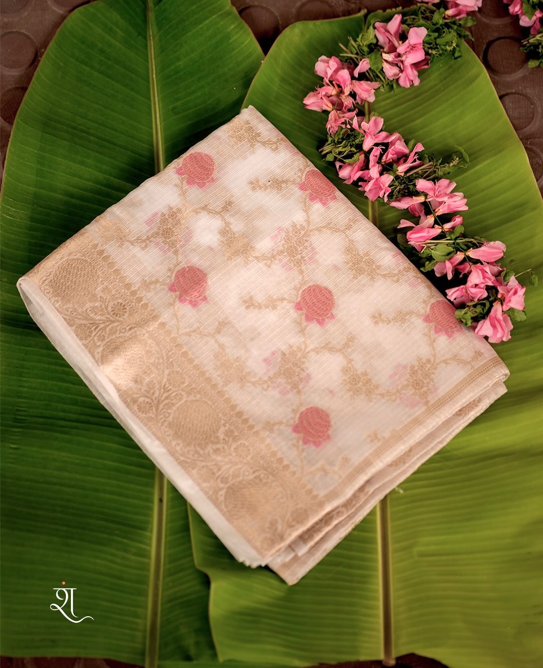 Malar — photograph 3